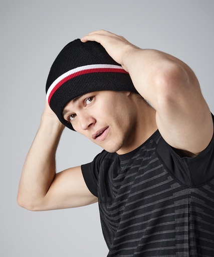 [BC471BKCR] Teamwear beanie (Black/Classic Red)