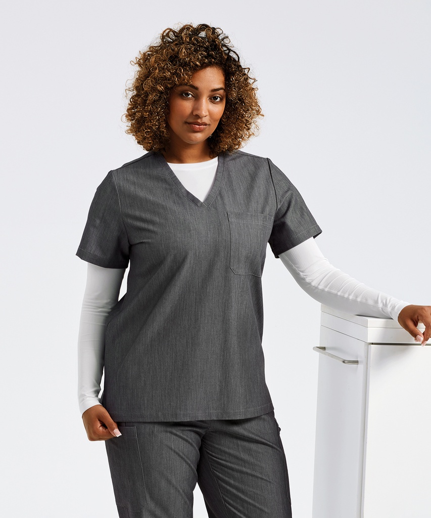 Womenís 'Limitless' Onna-stretch tunic