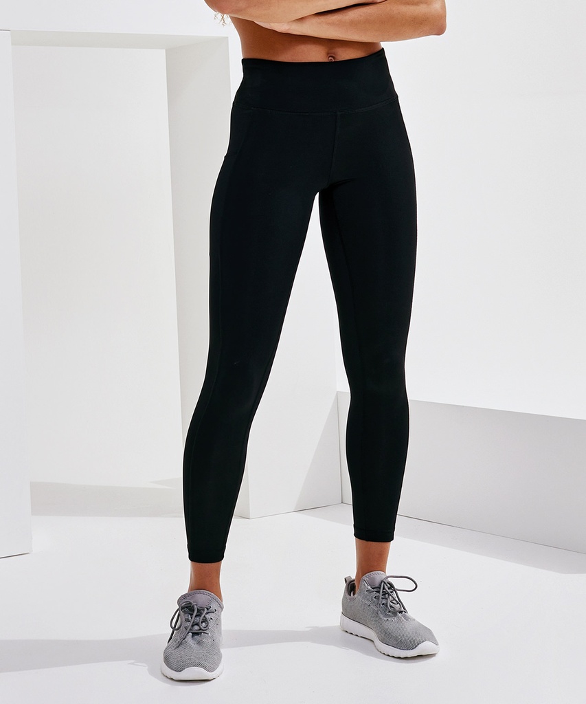 Womenís TriDriÆ performance leggings with pockets